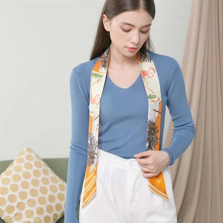 Women Satin Print Twilly